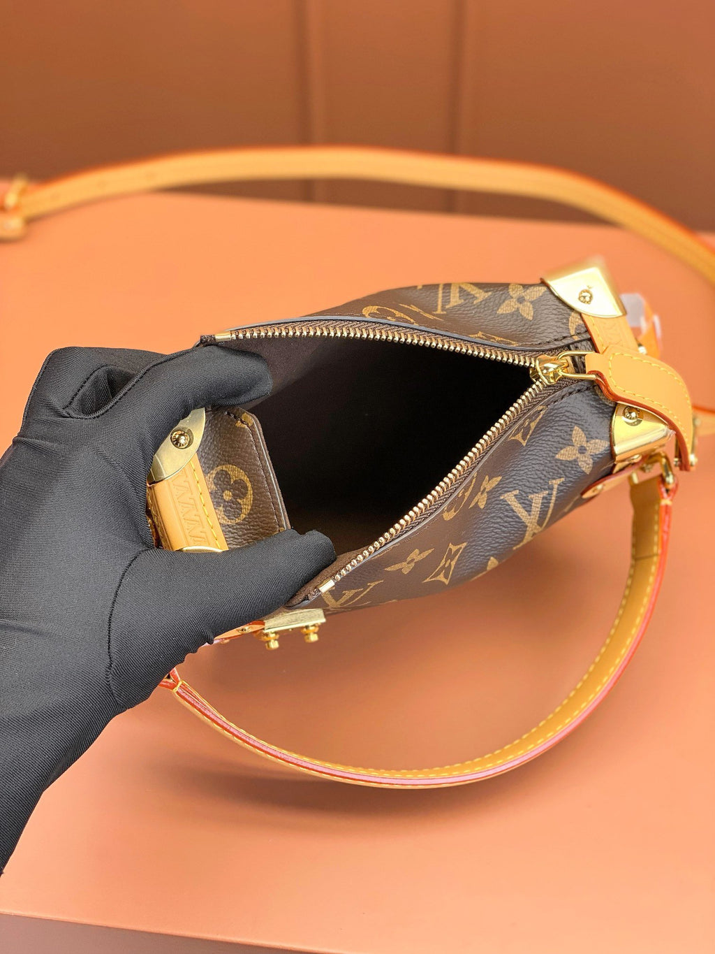 LV SIDE TRUNK MINI