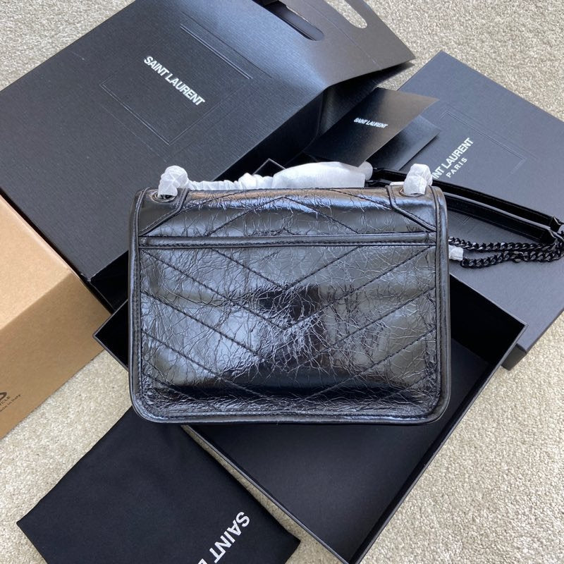 YSL Niki (black chain)