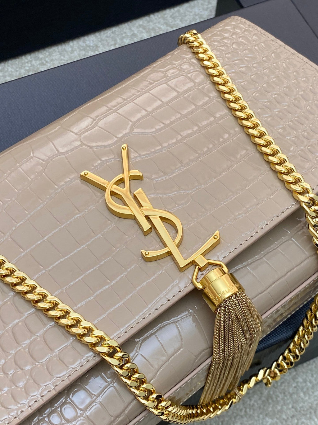 YSL KATE