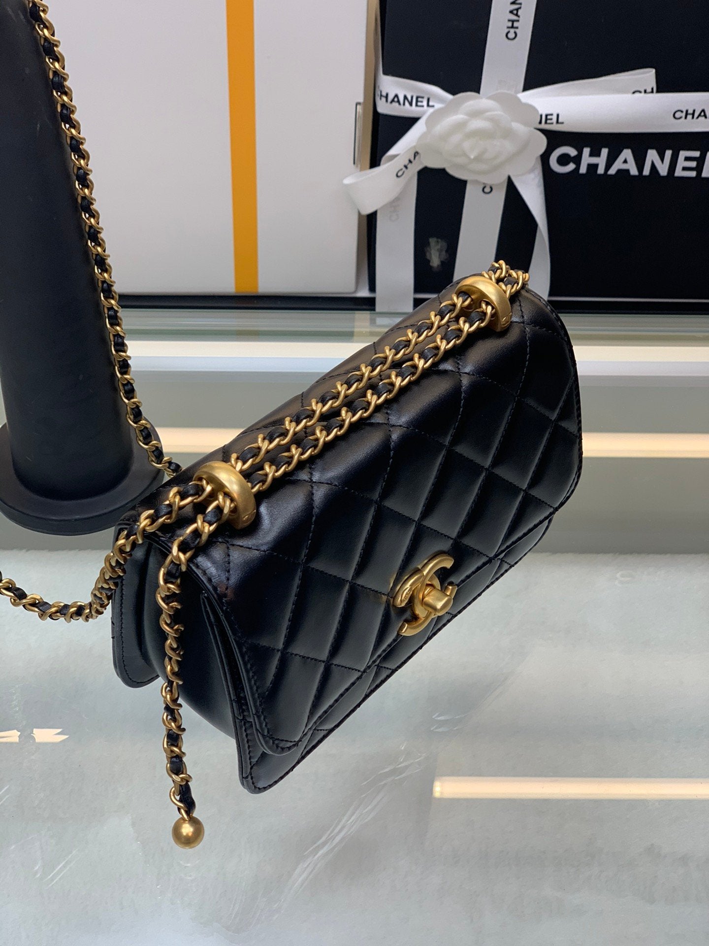 CHANEL 24C