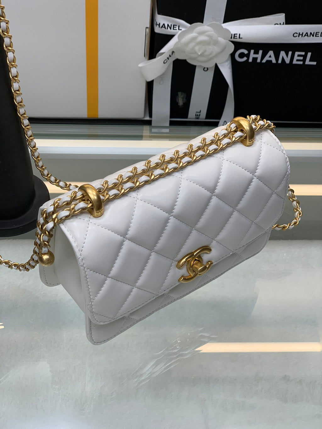 CHANEL 24C