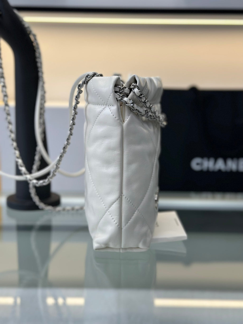 Chanel mini 22bag