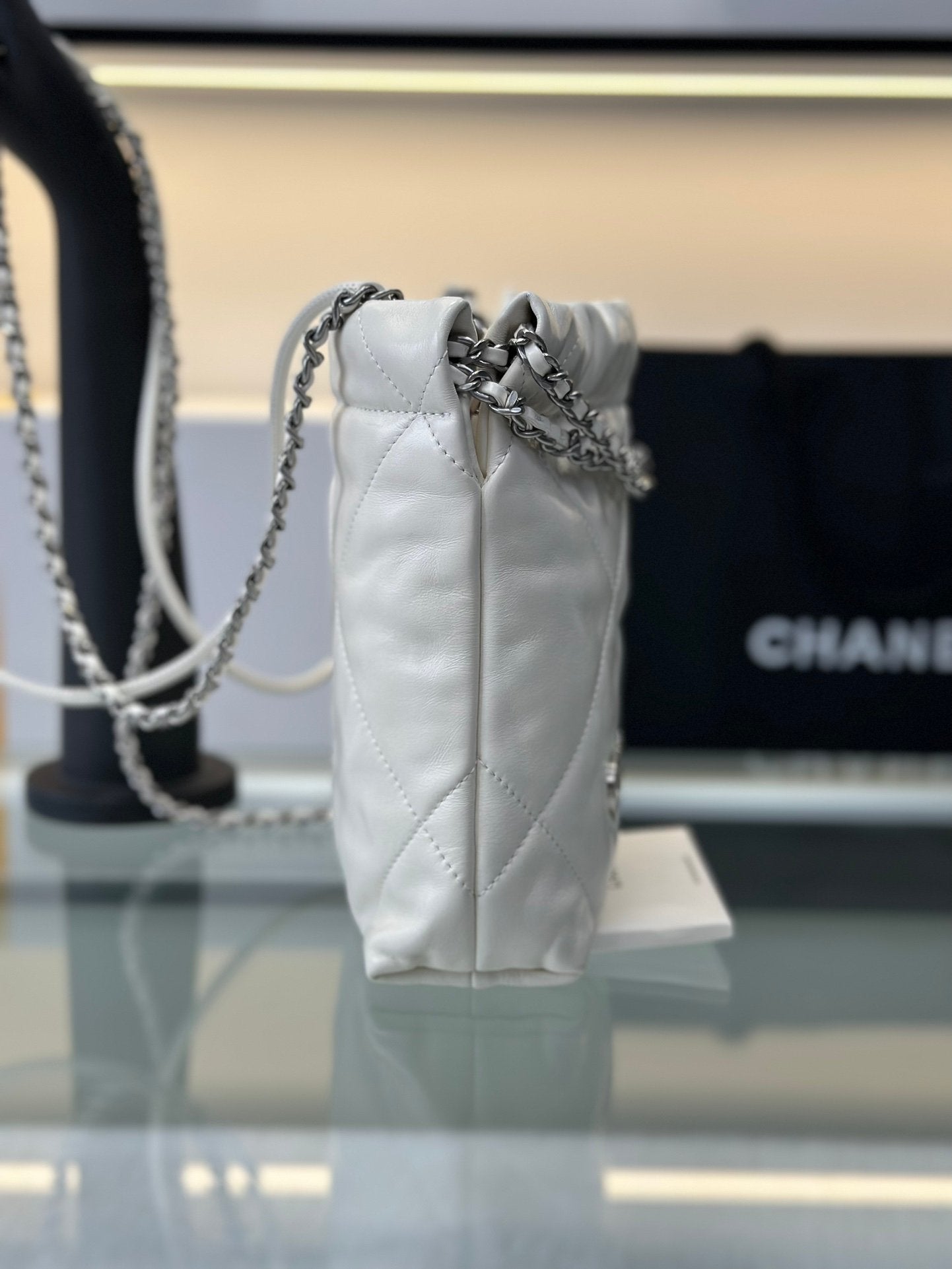 Chanel mini 22bag