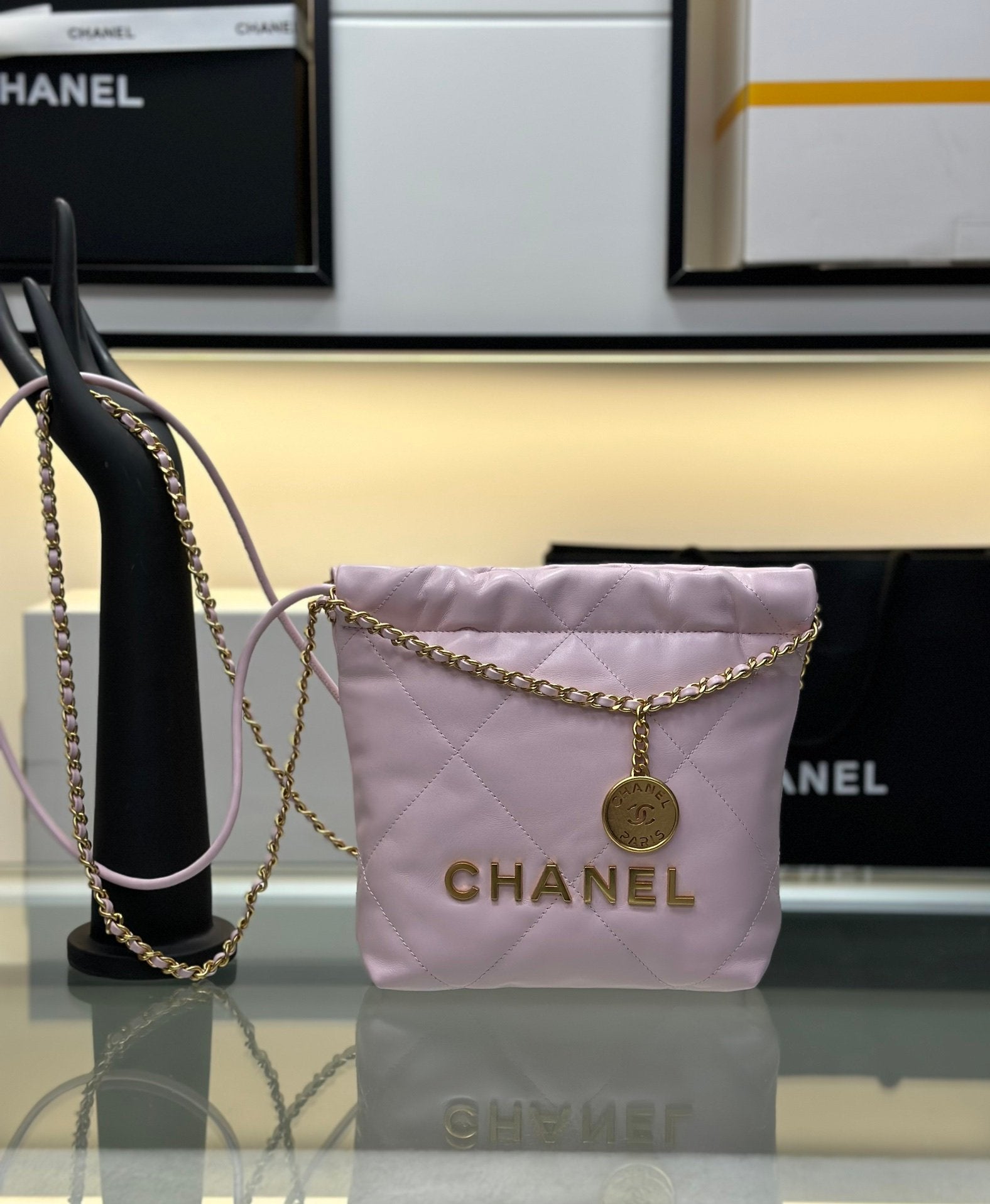Chanel mini 22bag