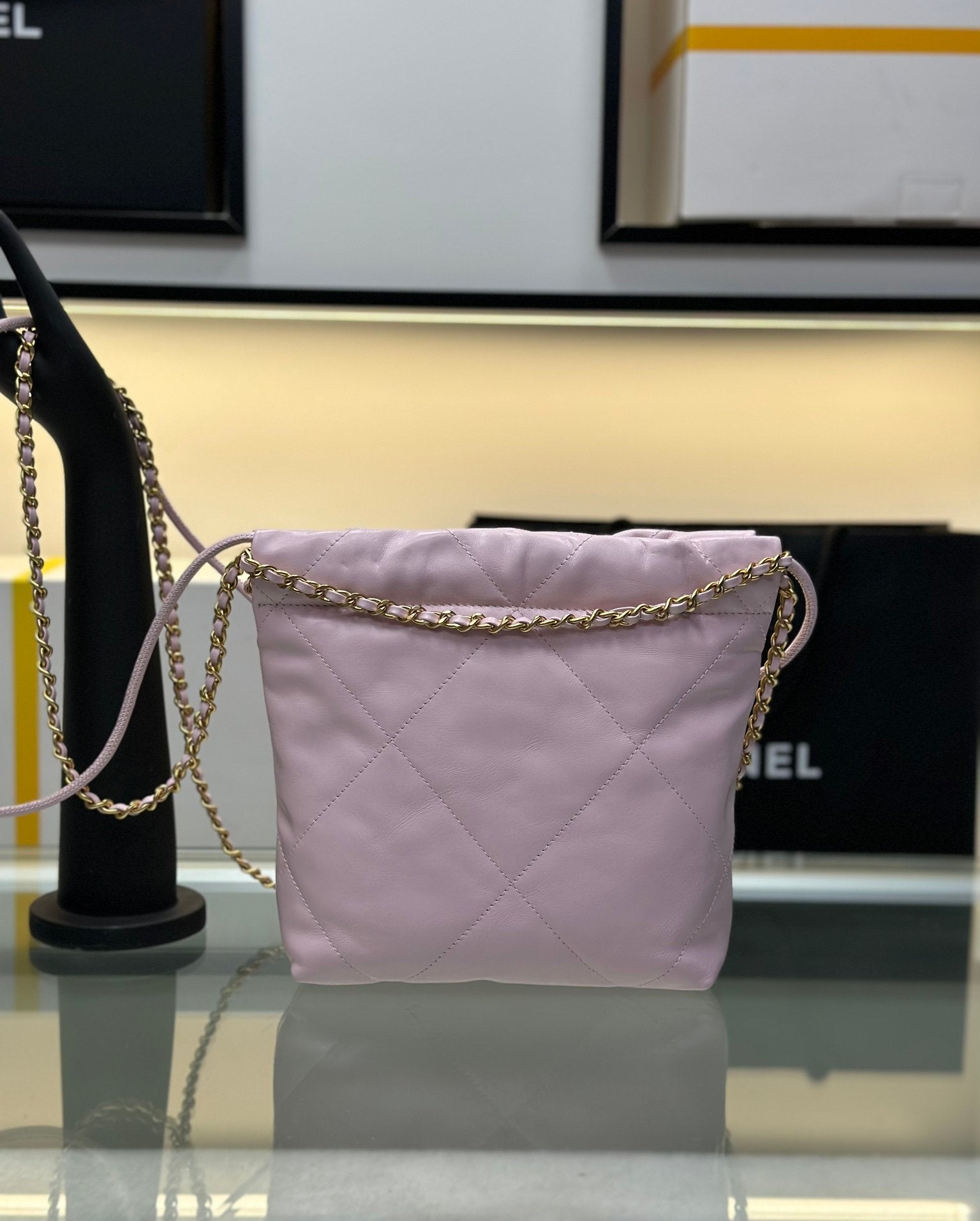 Chanel mini 22bag