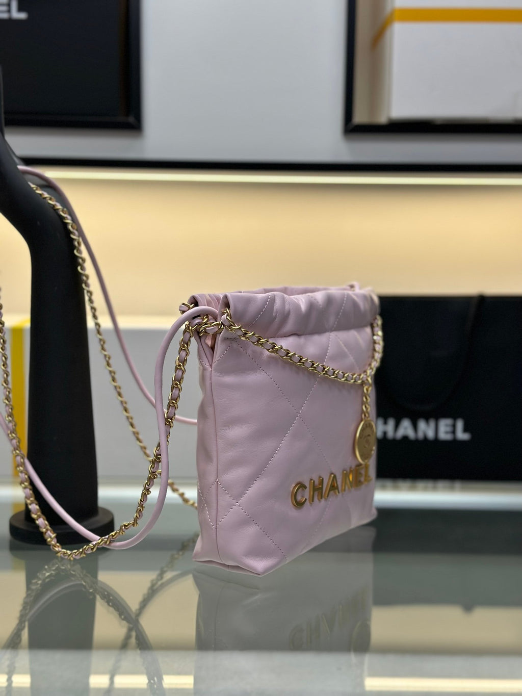 Chanel mini 22bag