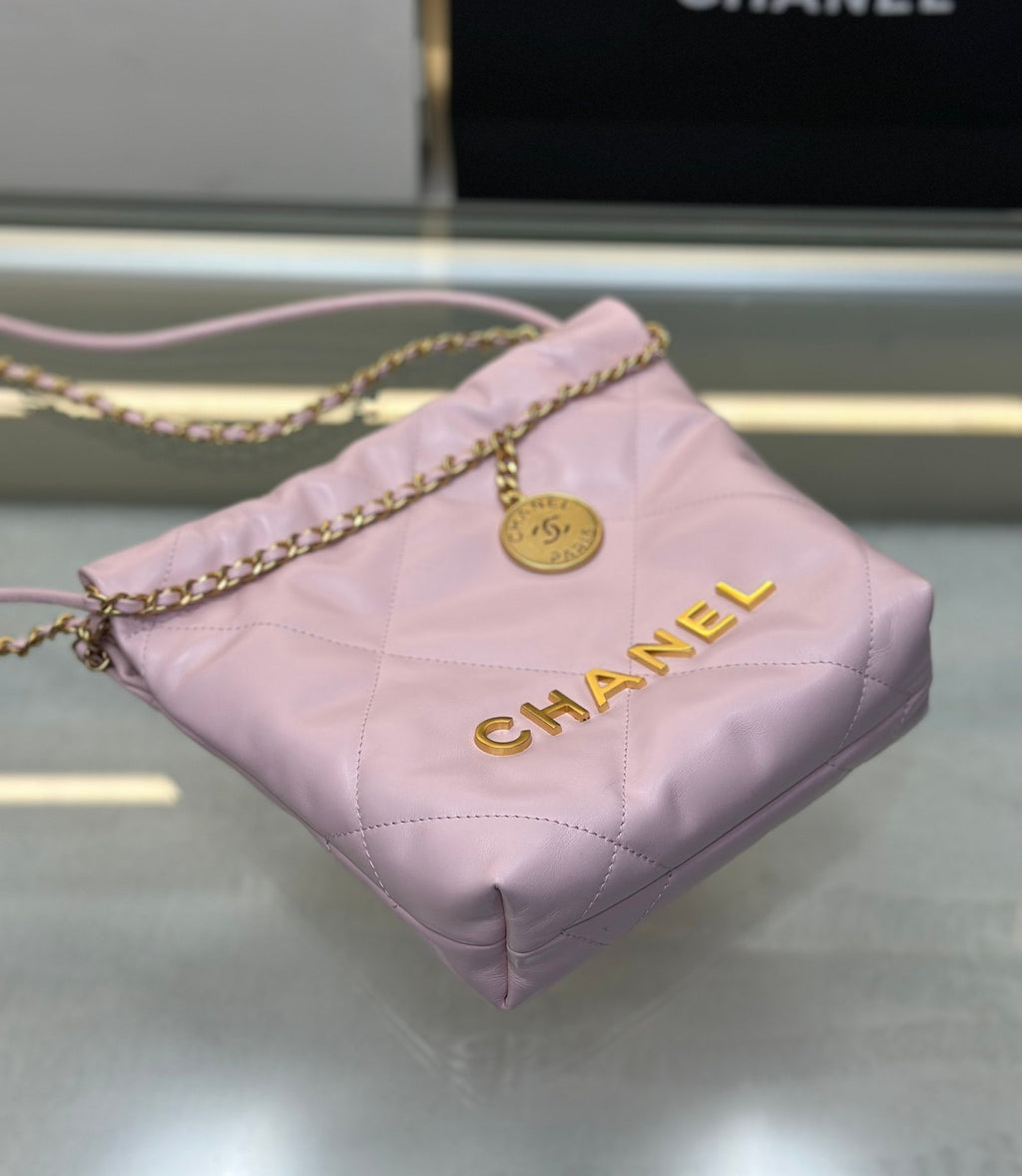 Chanel mini 22bag