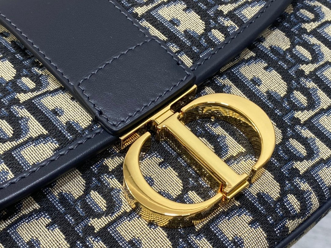 Dior Montaigne