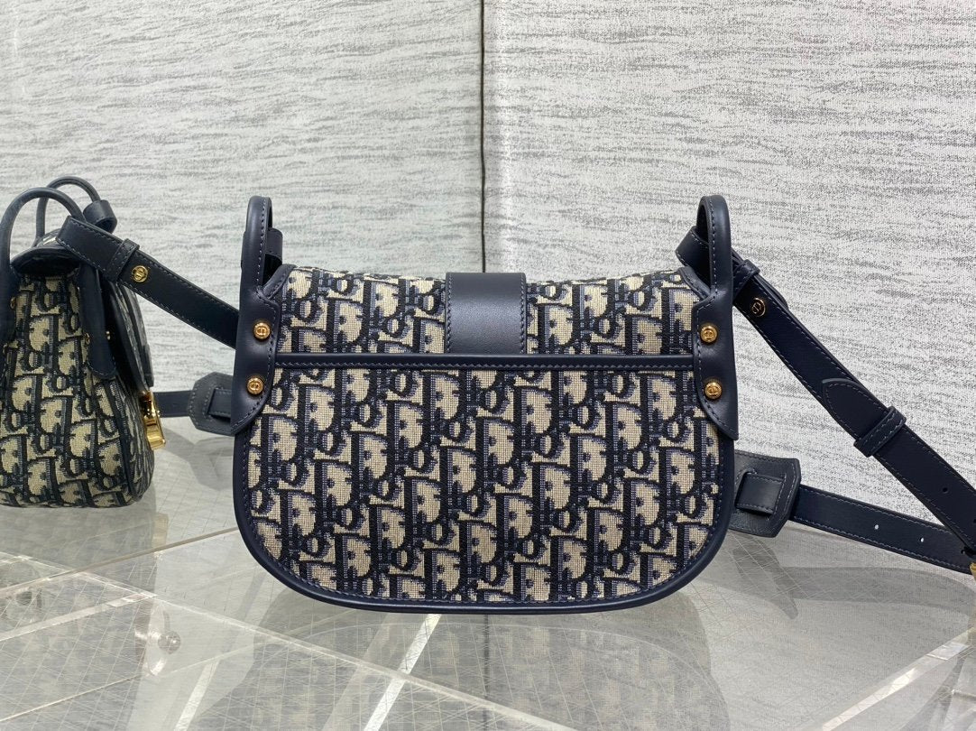 Dior Montaigne