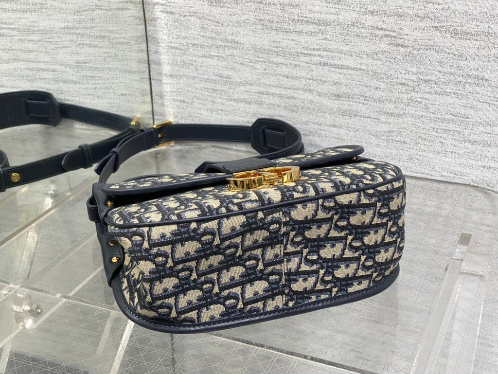 Dior Montaigne