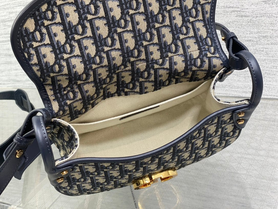 Dior Montaigne