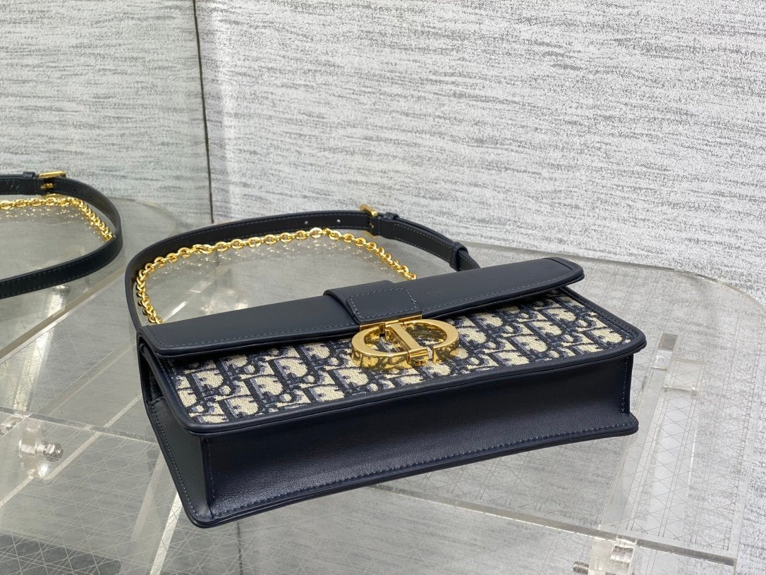 Dior Montaigne