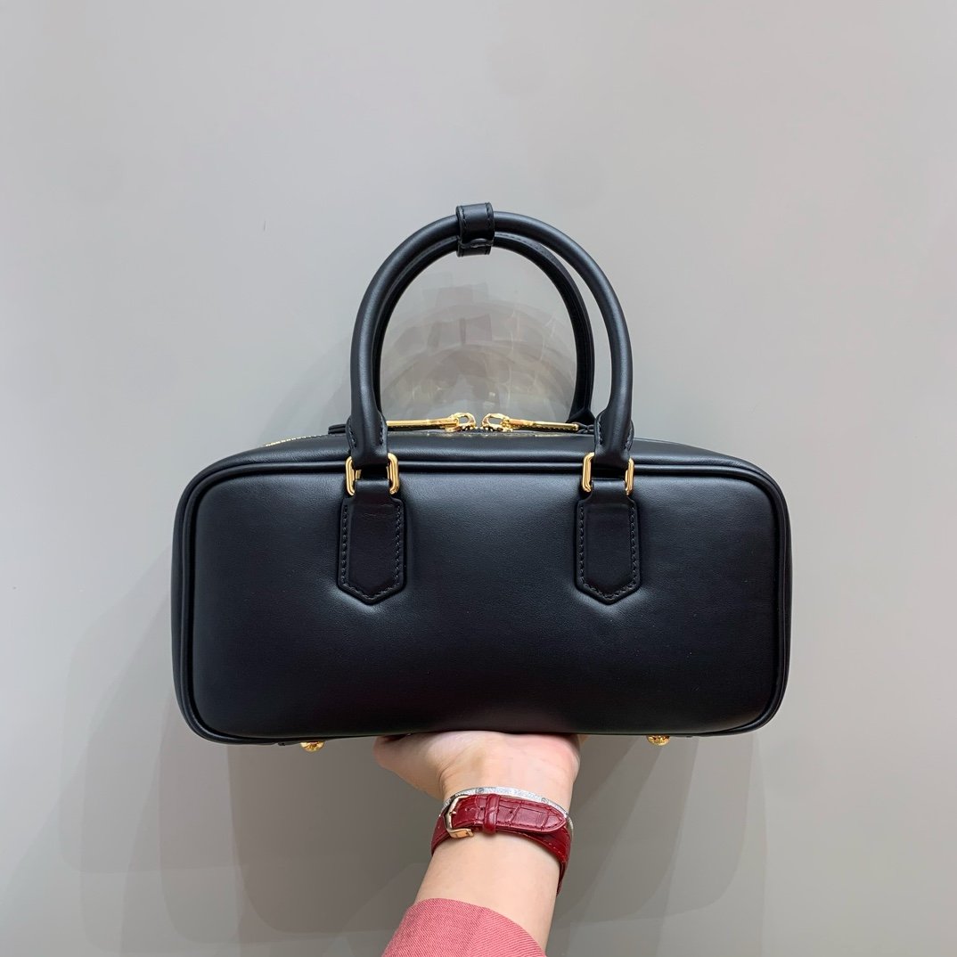 MiuMiu Arcadie