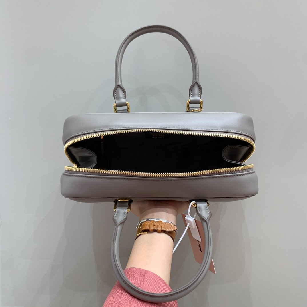 MiuMiu Arcadie