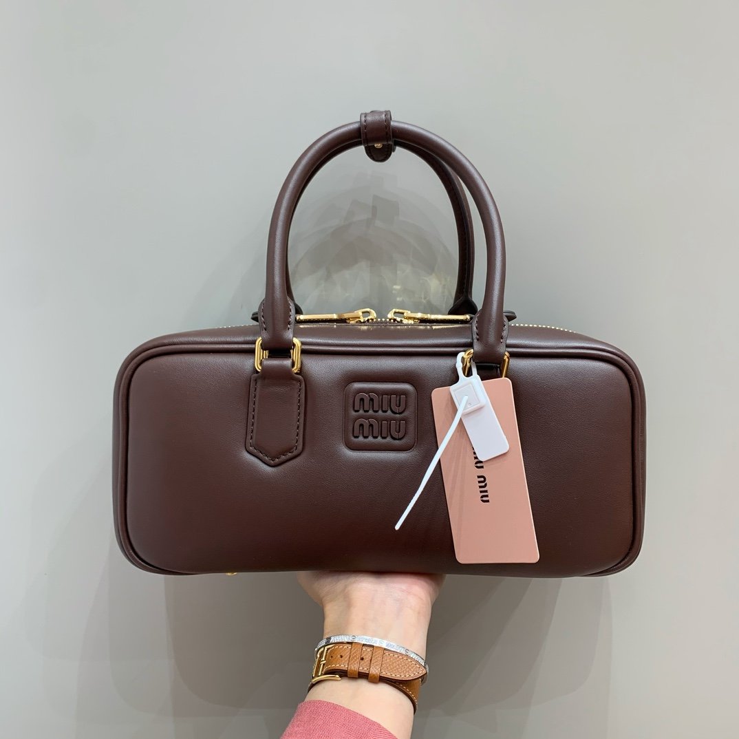 MiuMiu Arcadie