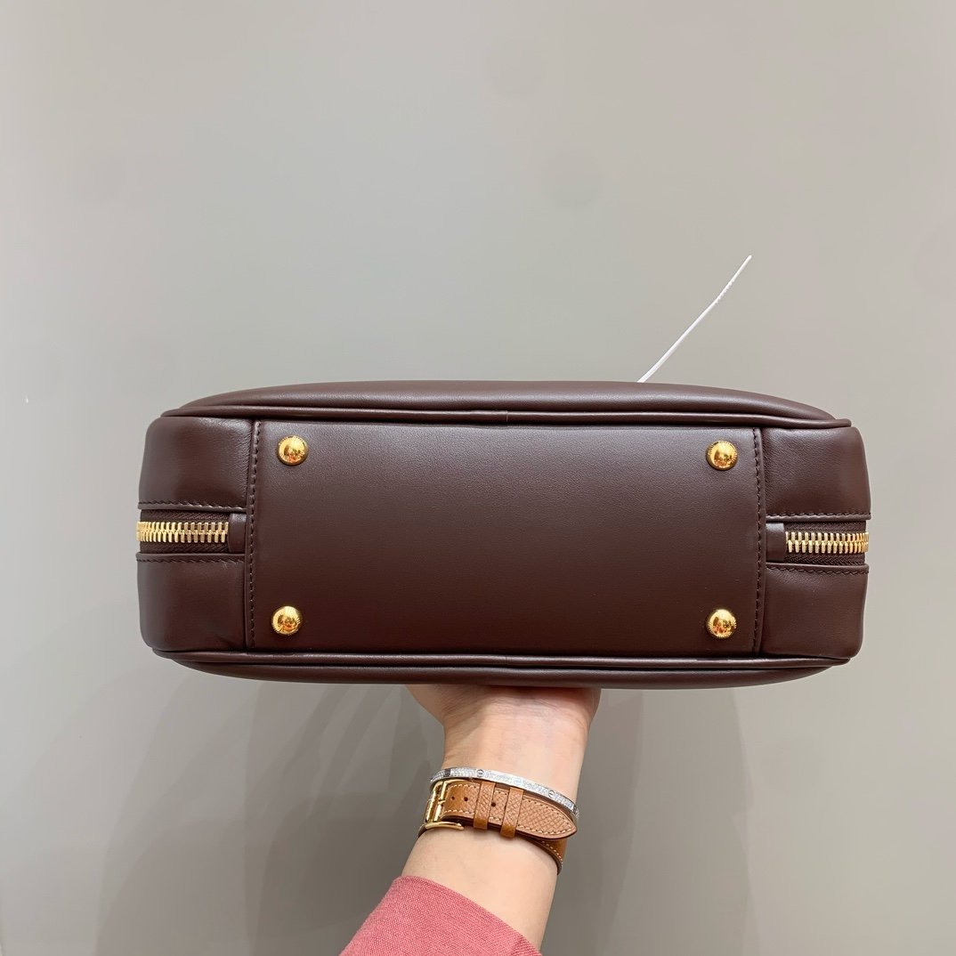 MiuMiu Arcadie