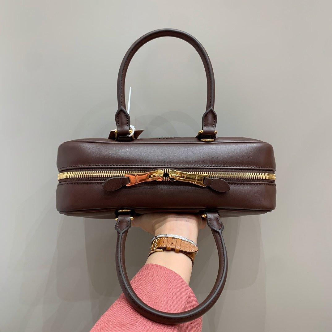 MiuMiu Arcadie