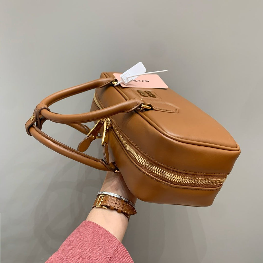 MiuMiu Arcadie