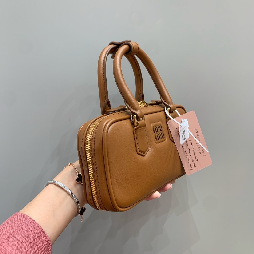 MiuMiu Arcadie mini