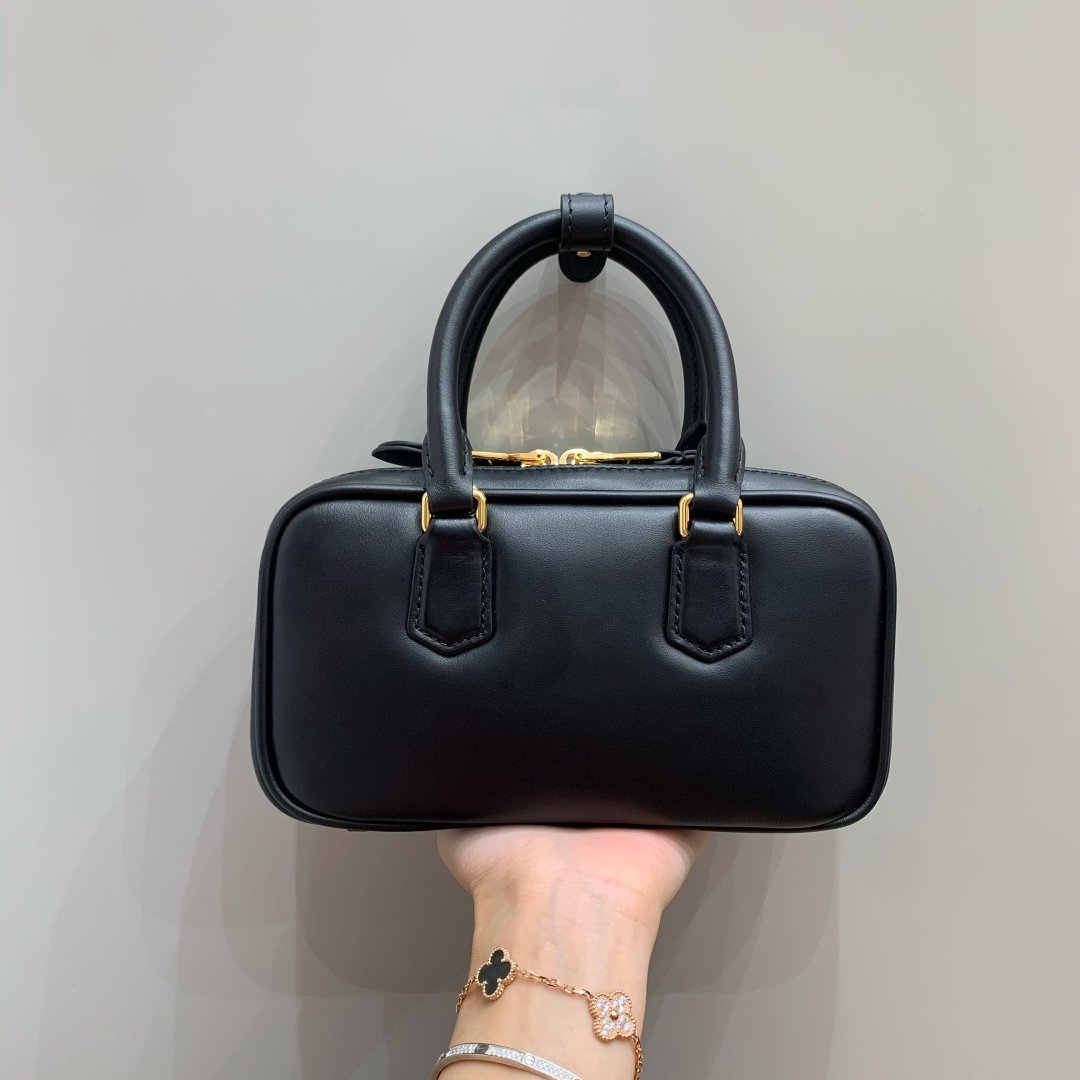 MiuMiu Arcadie mini