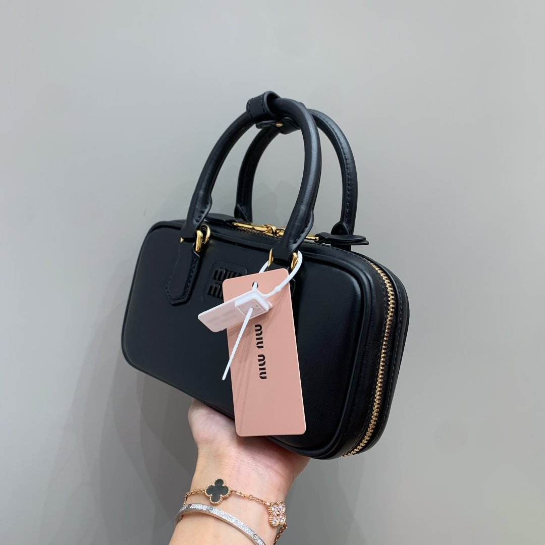 MiuMiu Arcadie mini