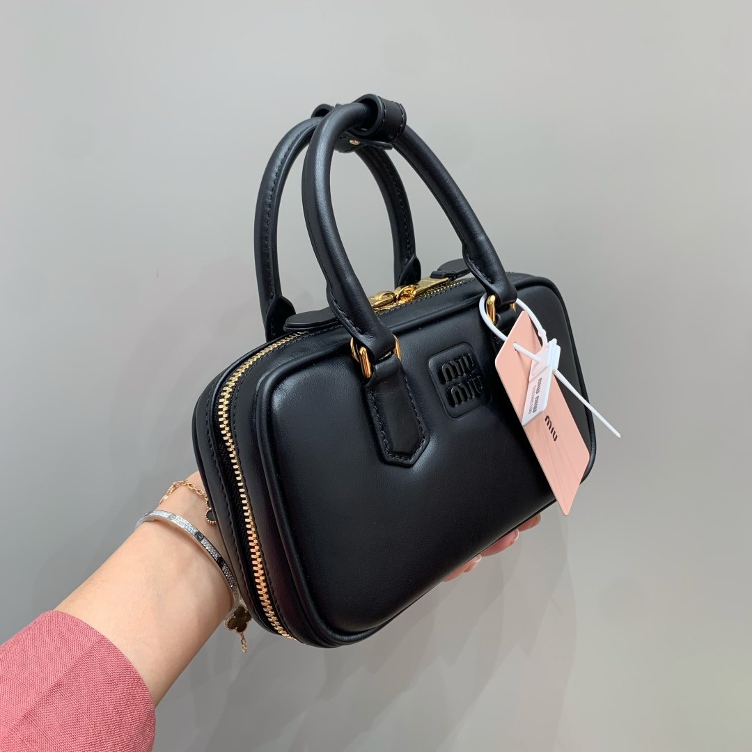 MiuMiu Arcadie mini