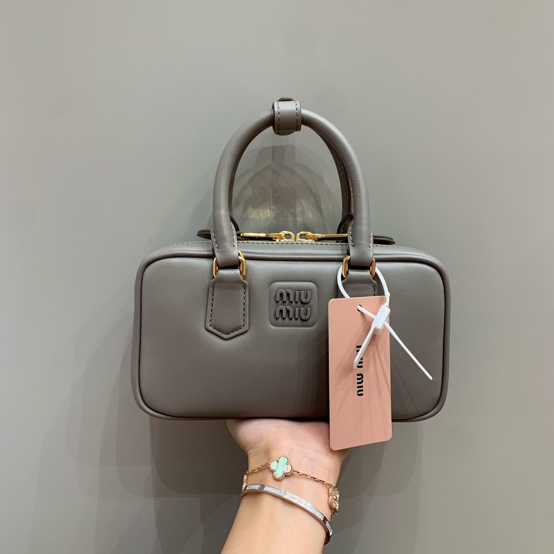 MiuMiu Arcadie mini
