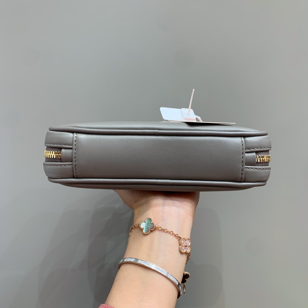 MiuMiu Arcadie mini