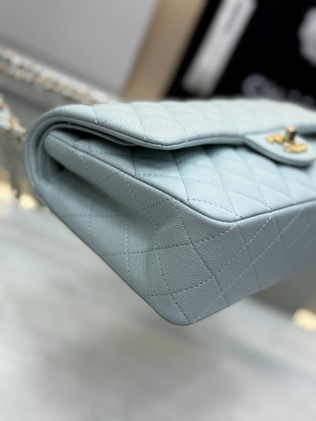 CHANEL Classic Flap