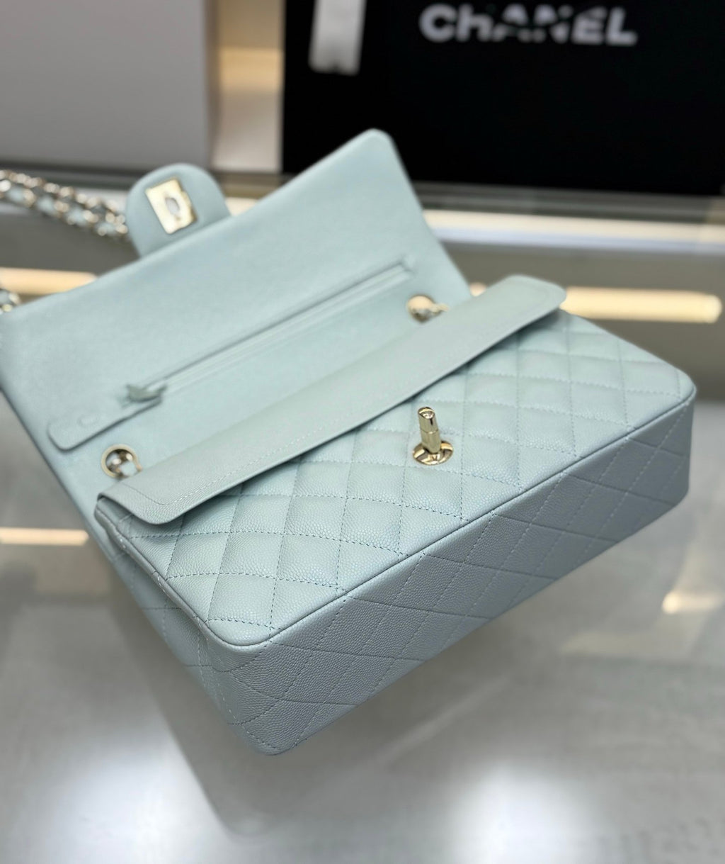CHANEL Classic Flap
