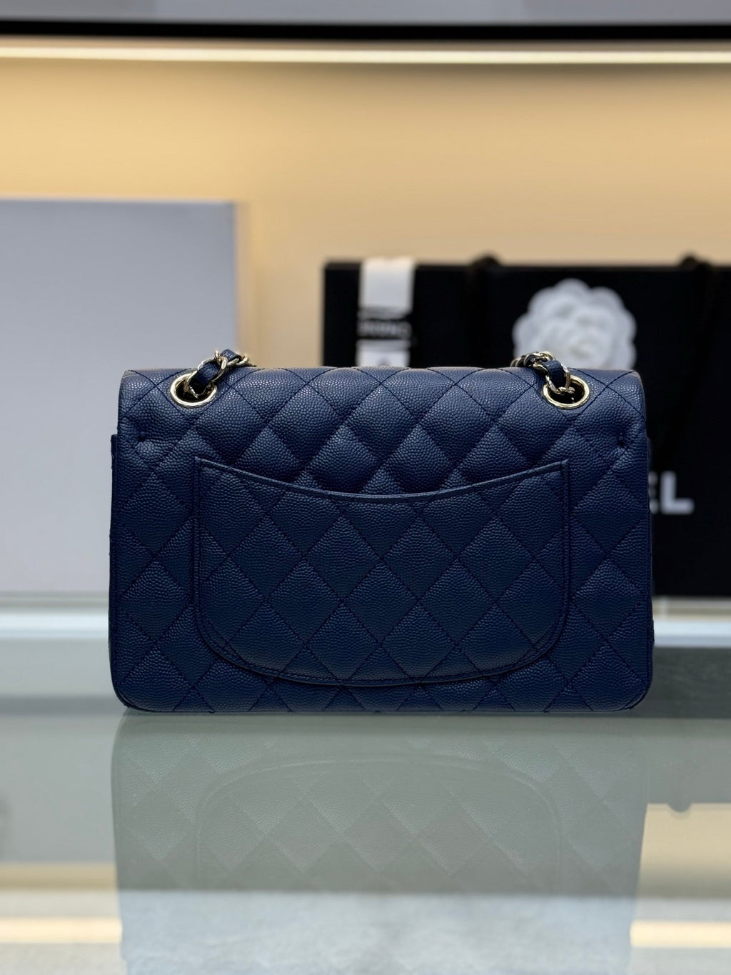 CHANEL Classic Flap (23cm)