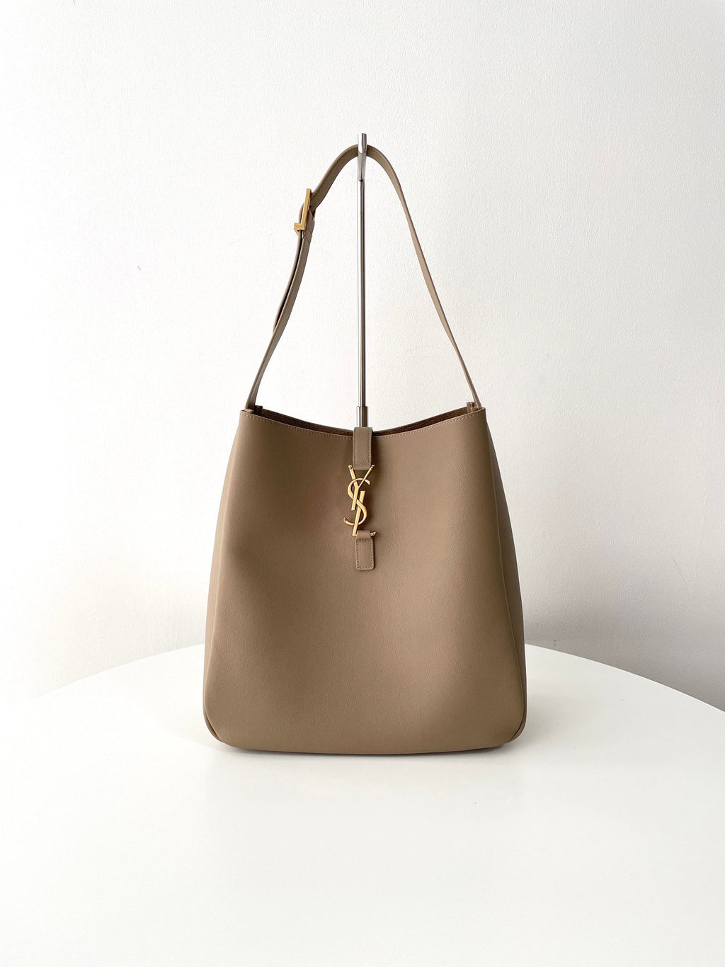 YSL Soft Hobo（large）