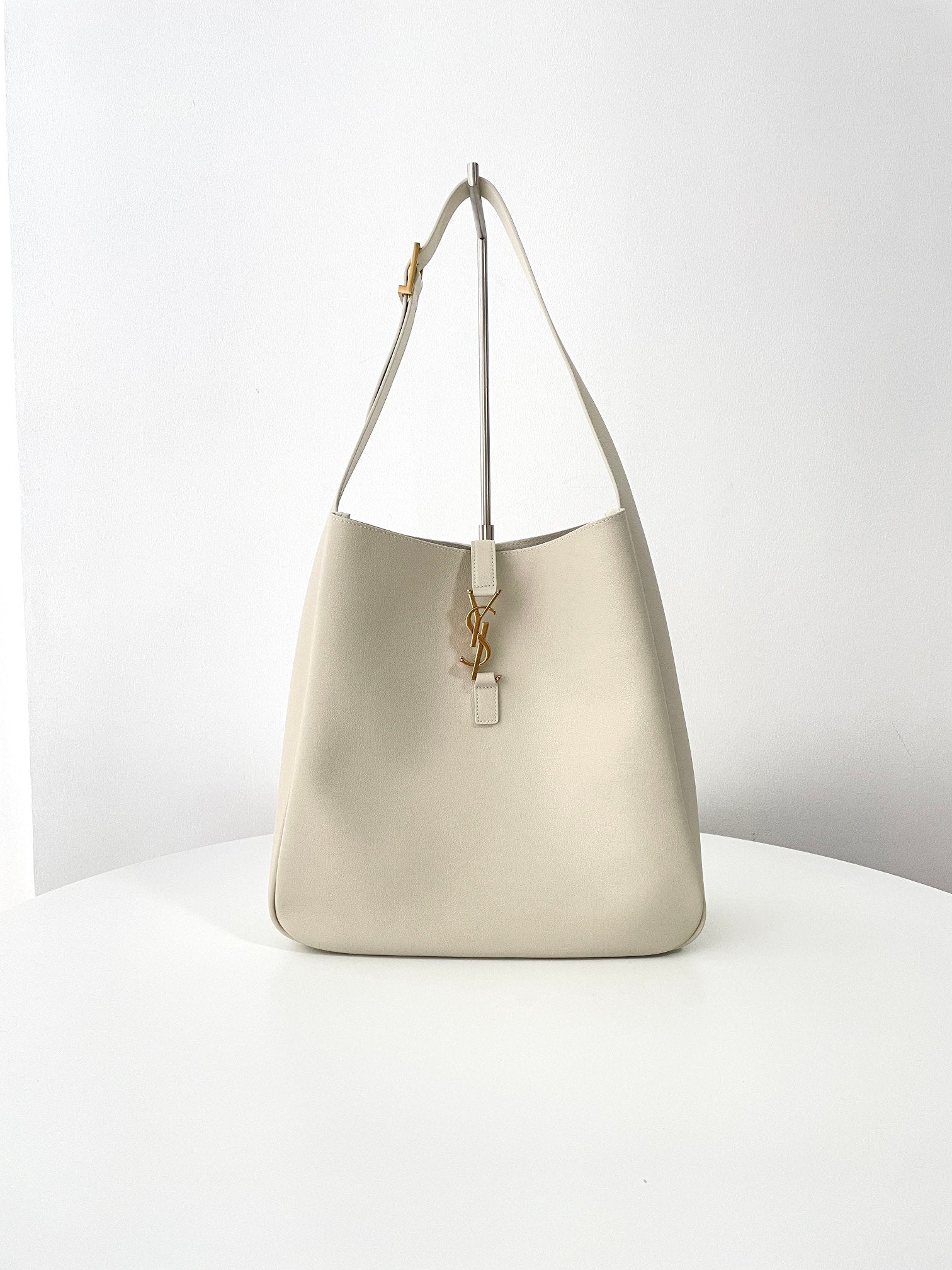 YSL Soft Hobo（large）