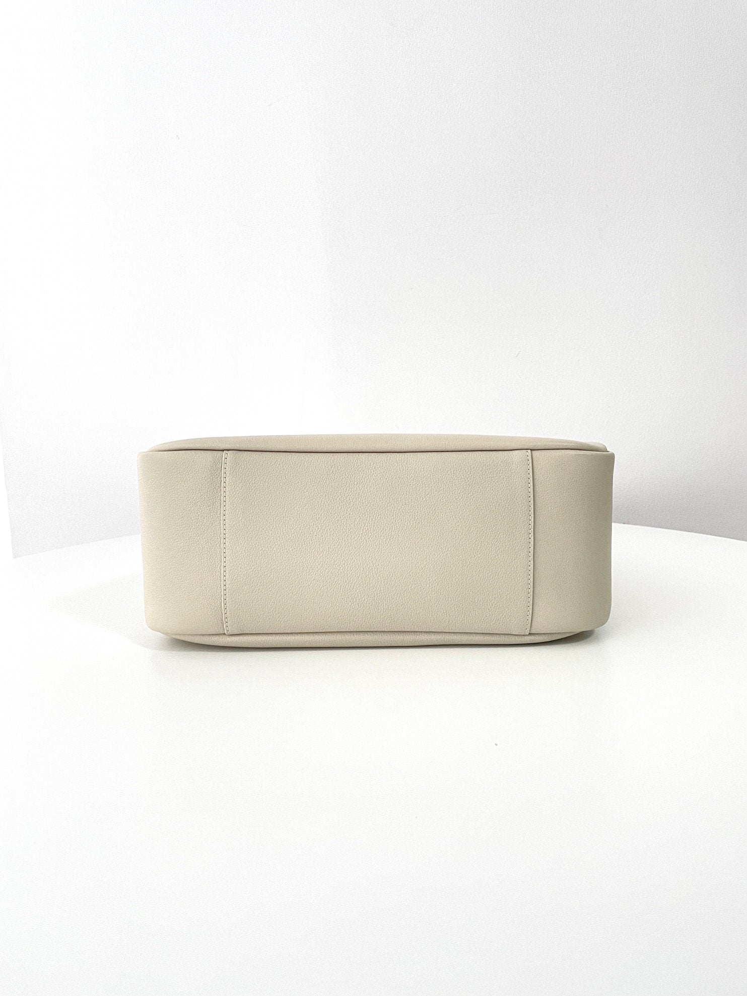 YSL Soft Hobo（large）