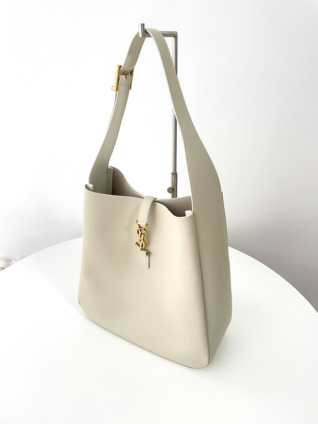 YSL Soft Hobo（large）