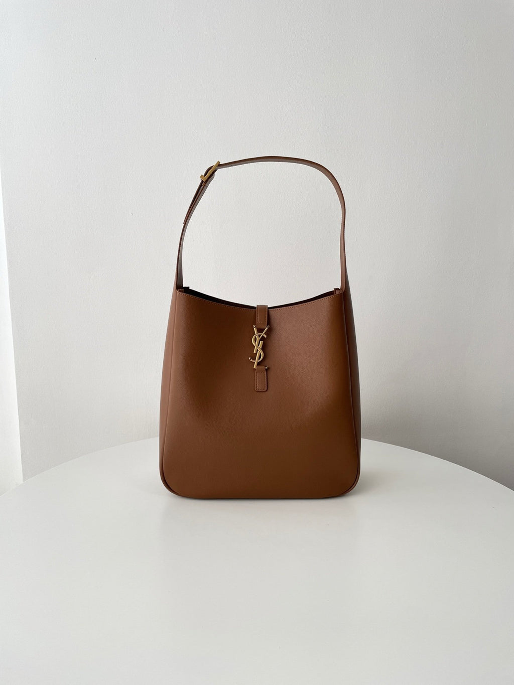 YSL Soft Hobo（large）