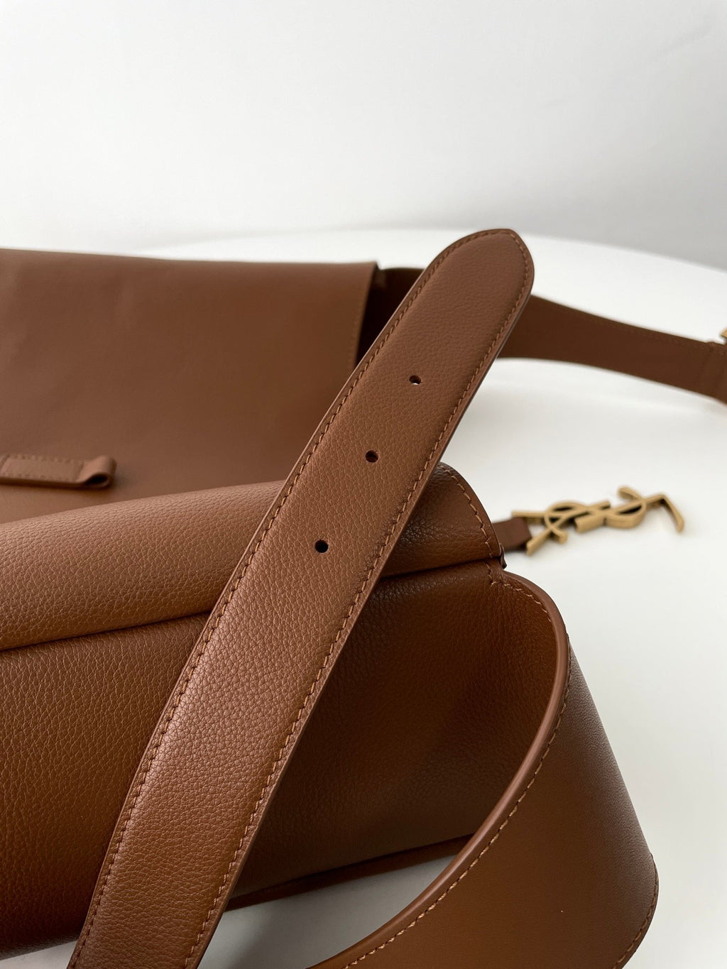YSL Soft Hobo（large）