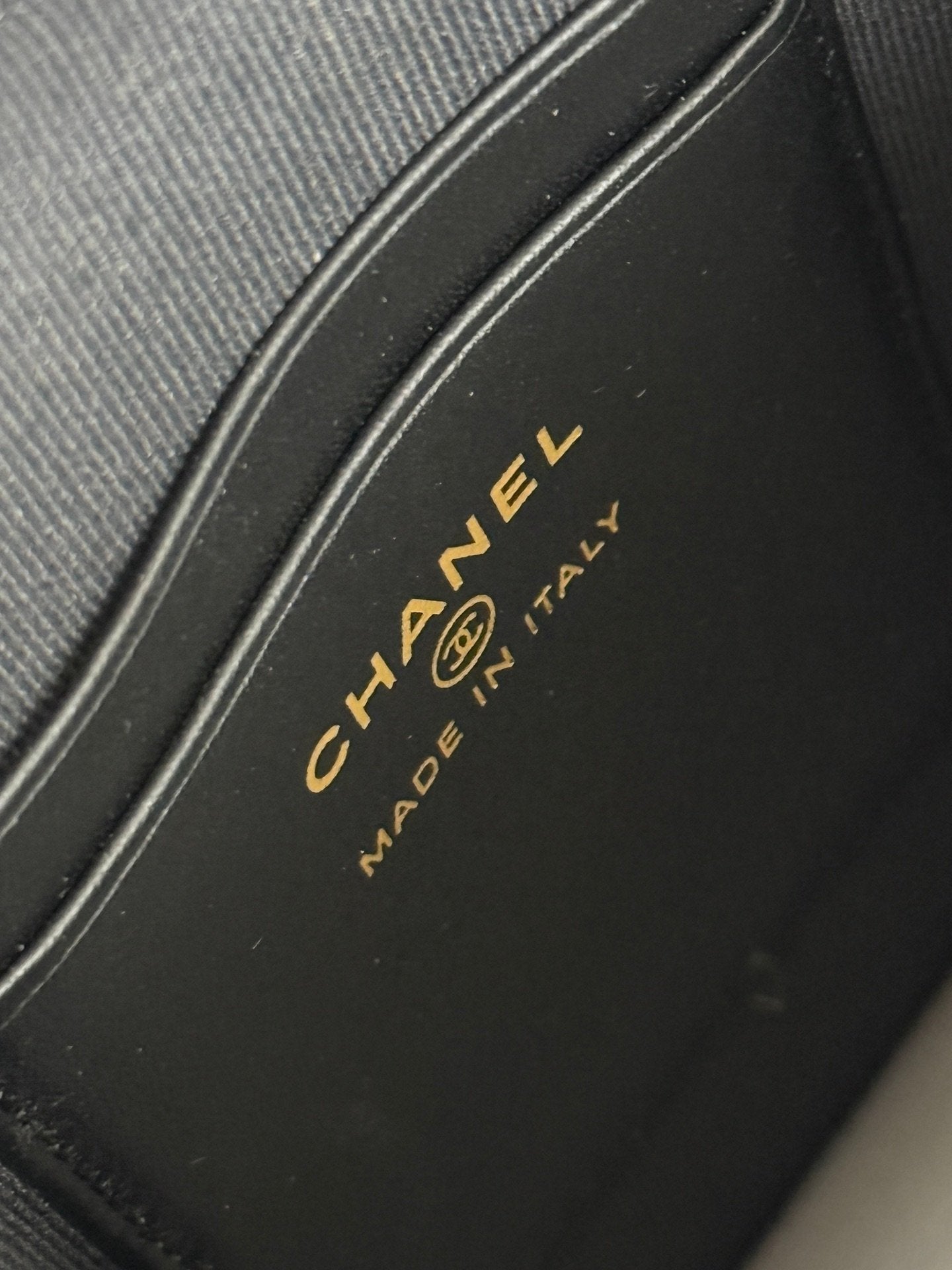 Chanel 25A