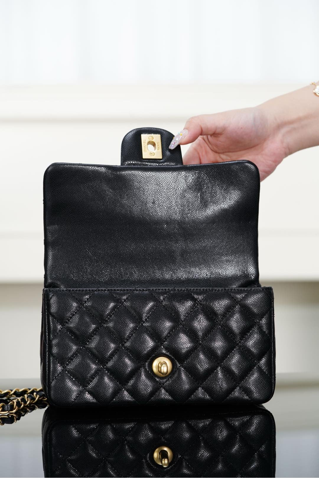 Chanel 25B CF